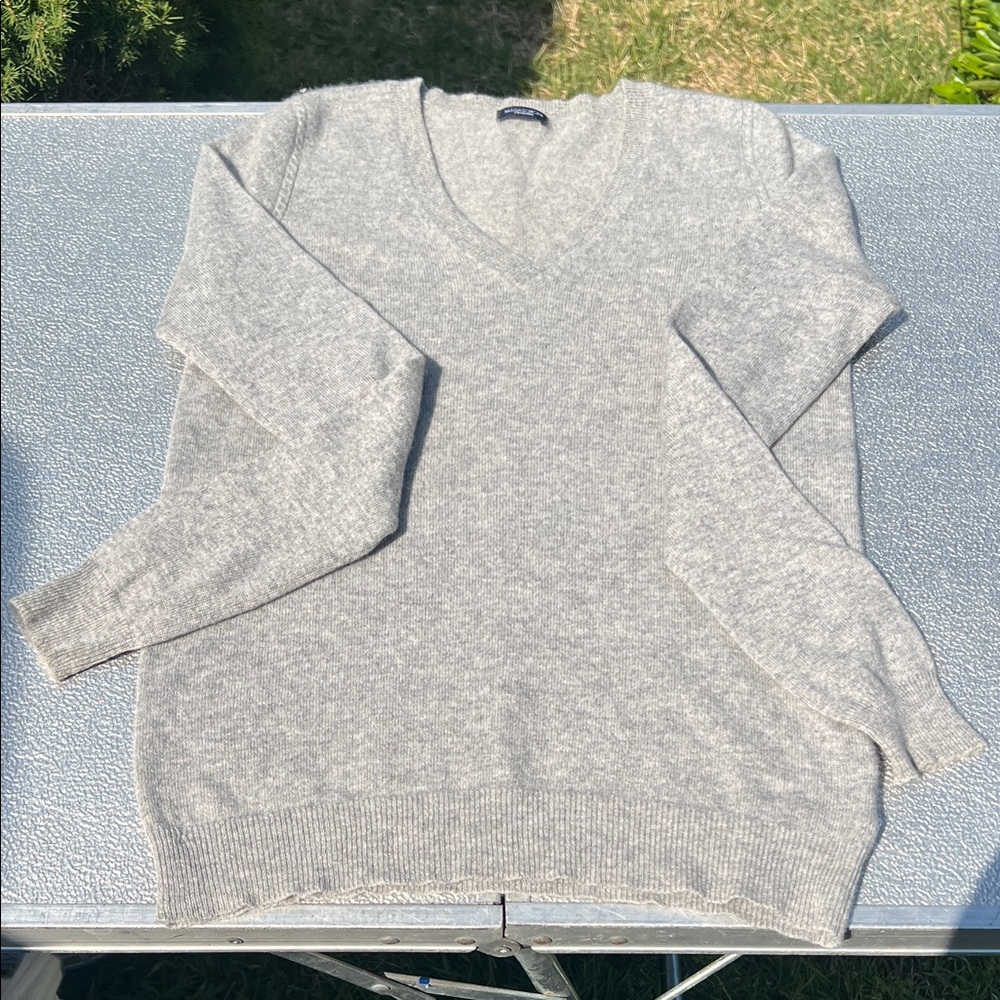 Magaschoni Light Gray Cashmere Knit